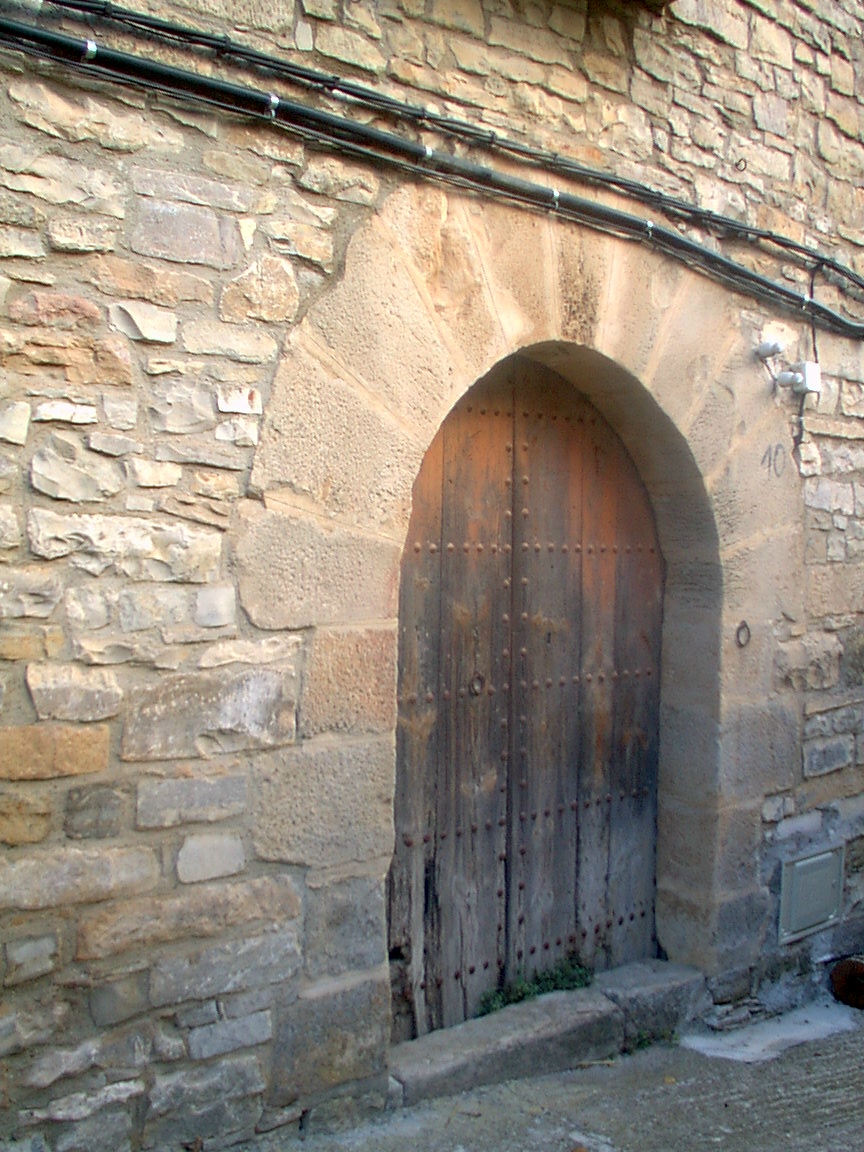 Carrer major, 10   ca l'adela 