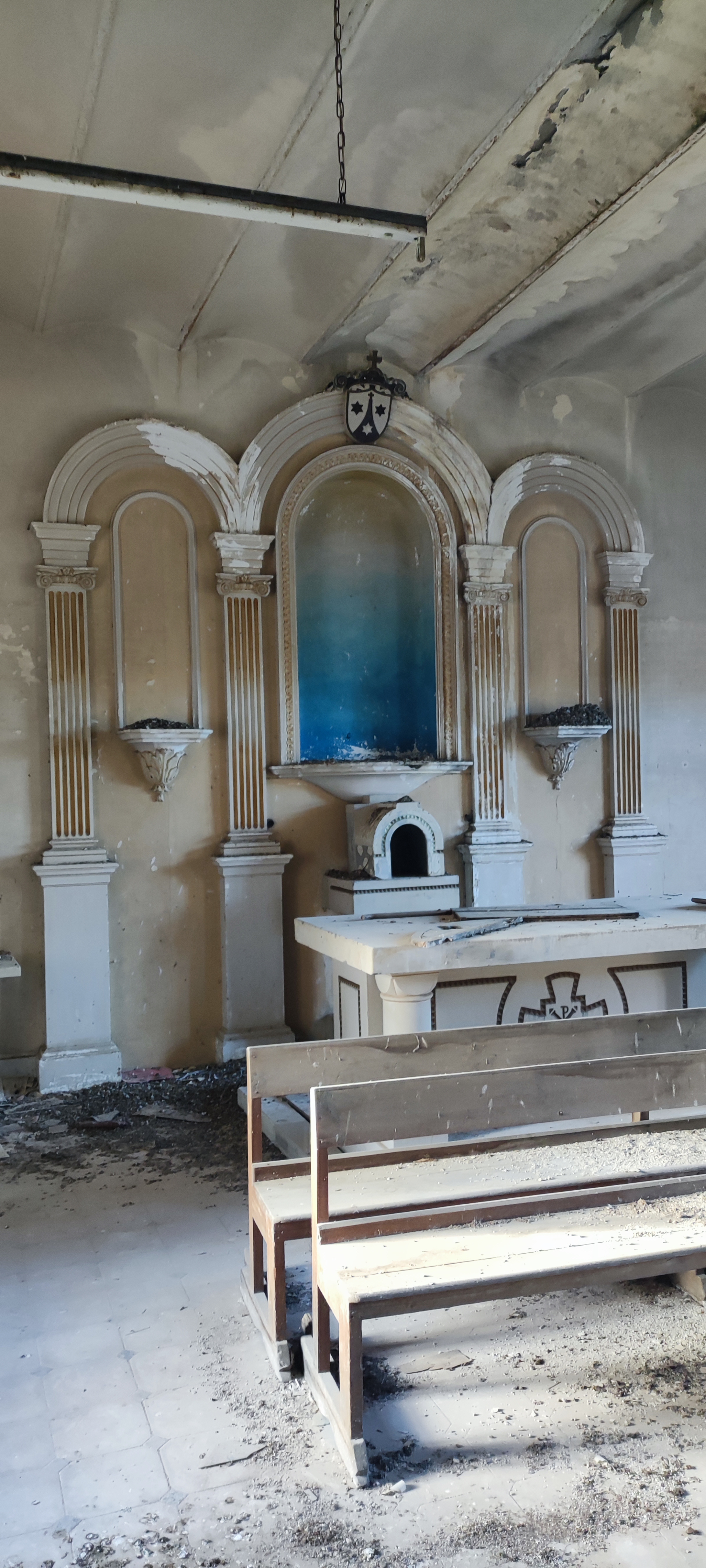 Antic convent i escola de les germanes carmelites 