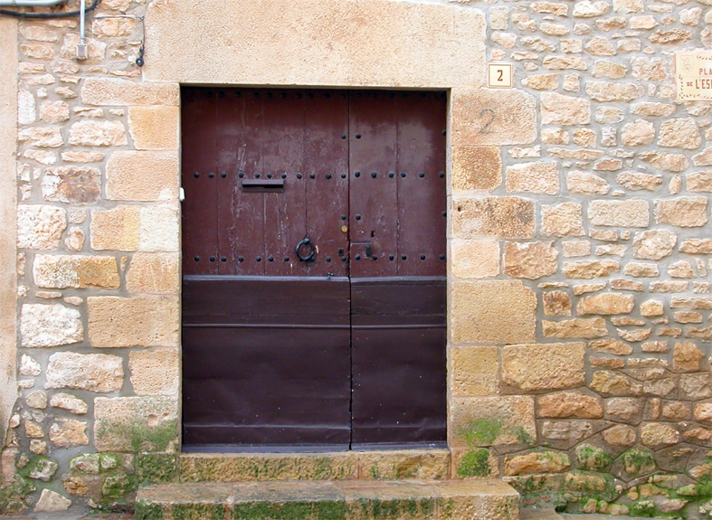 Pl. de l'església, 02 cal peret 