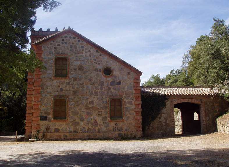 Casa forestal de castellfollit 