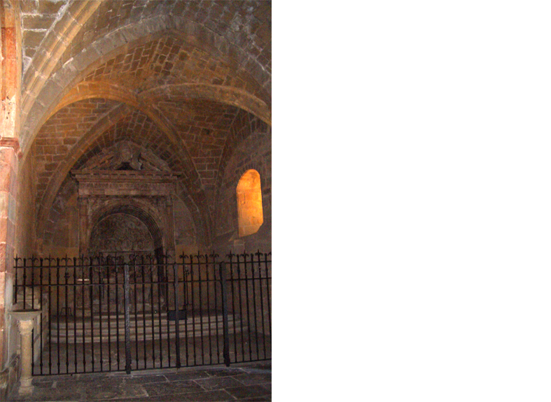 Atri o galilea de l'església major 