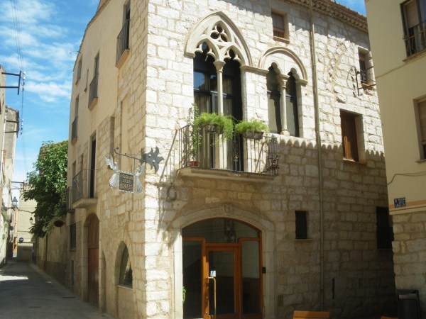 Pl. dels àngels, 01   fonda dels àngels 