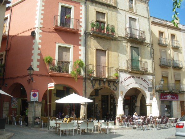 Pl. major, 15   bar de la plaça 