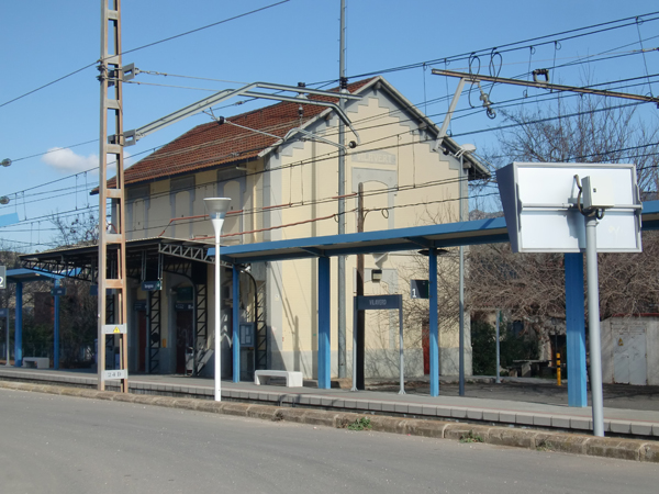 C. major, 88   antiga estació de tren 