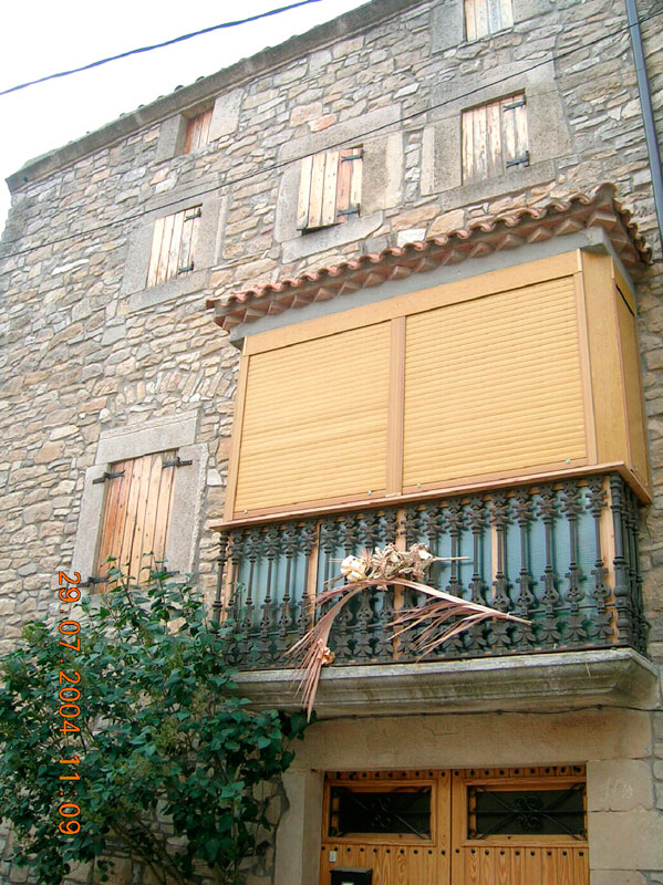 C. de la font, 10   cal salandringo 