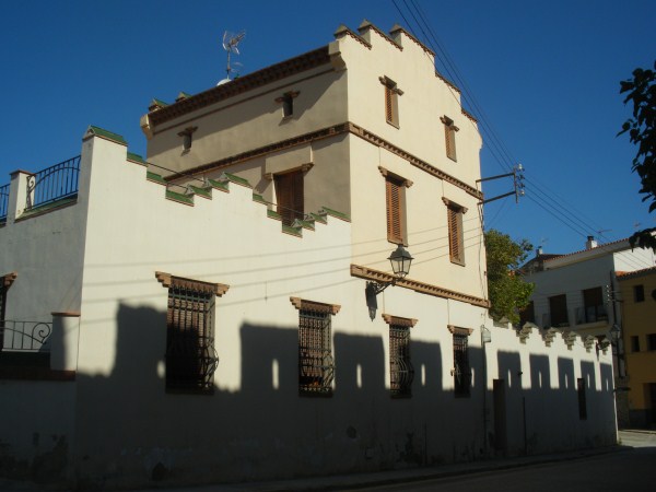 C. elionor d'urgell, 02   vila ramona 