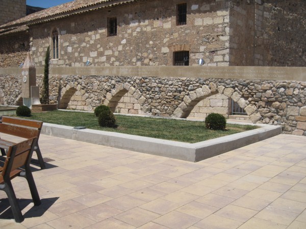 Arcs de l'antic cementiri de sant miquel 