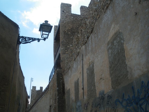 C. muralla de pere iii   torre 19 