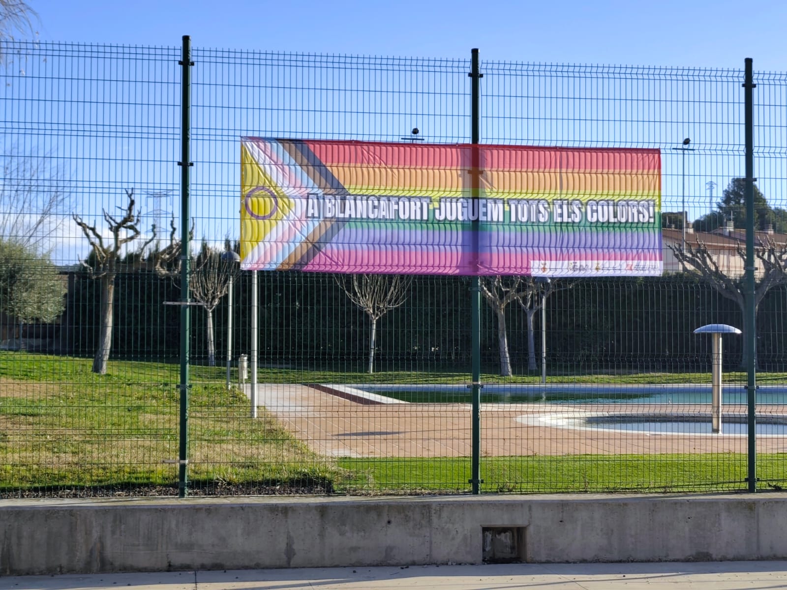 La conca de barberà impulsa una pancarta comarcal pel 19f, dia internacional contra l’lgbti fòbia en l’esport5.jpeg