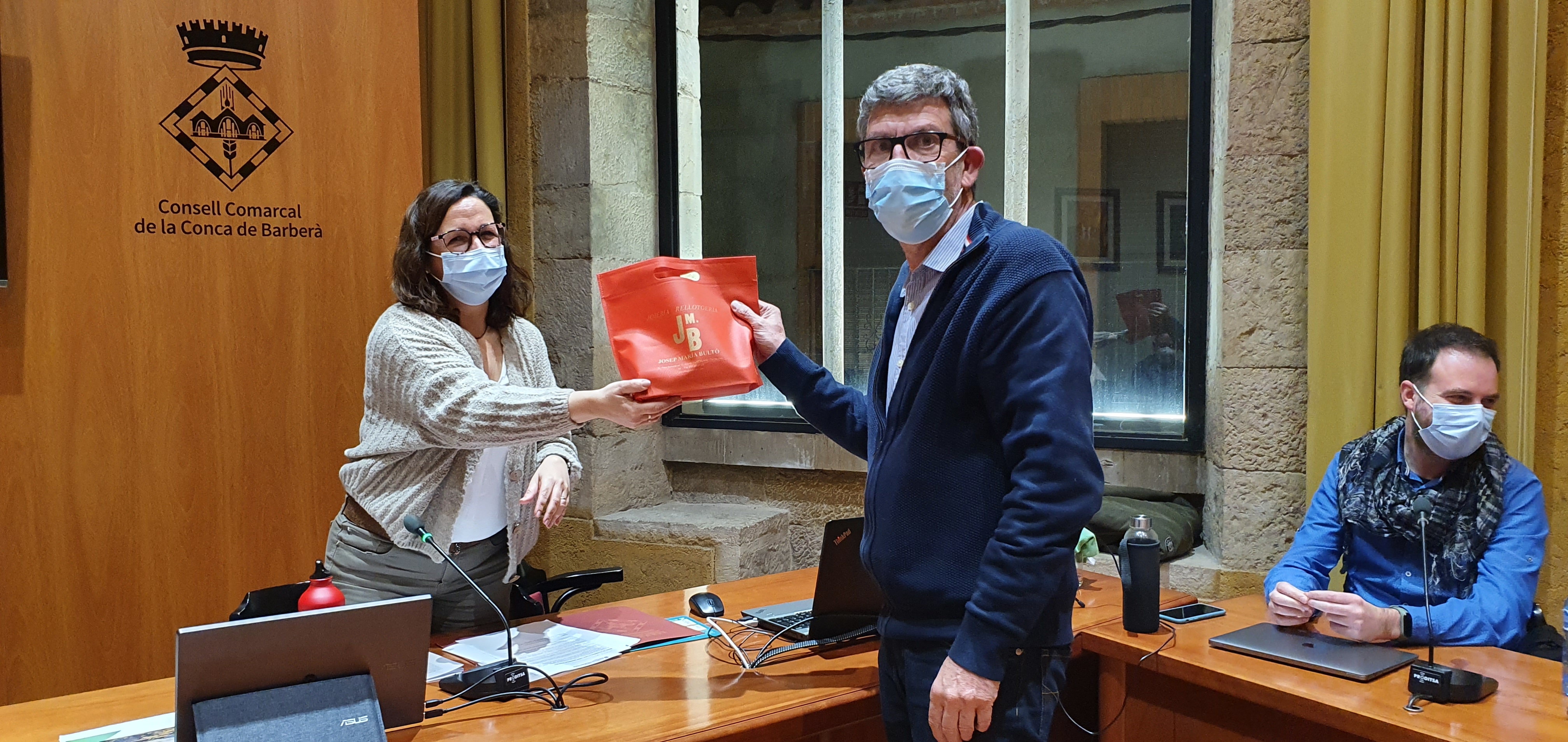 Comiat d'en xavier salvadó i vives, secretari del consell comarcal de la conca de barberà