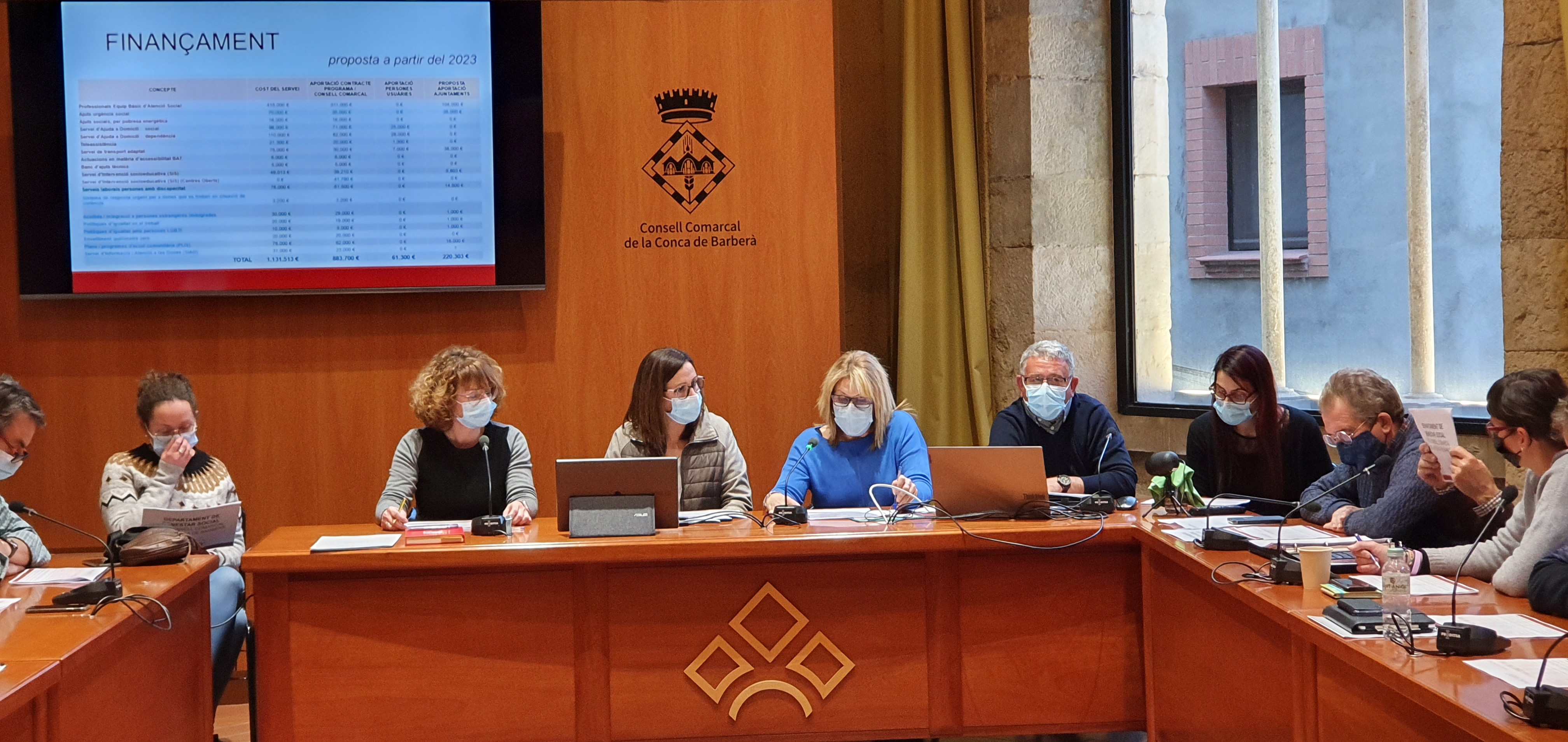 Es presenta el departament de benestar social al consell d’alcaldesses i alcaldes