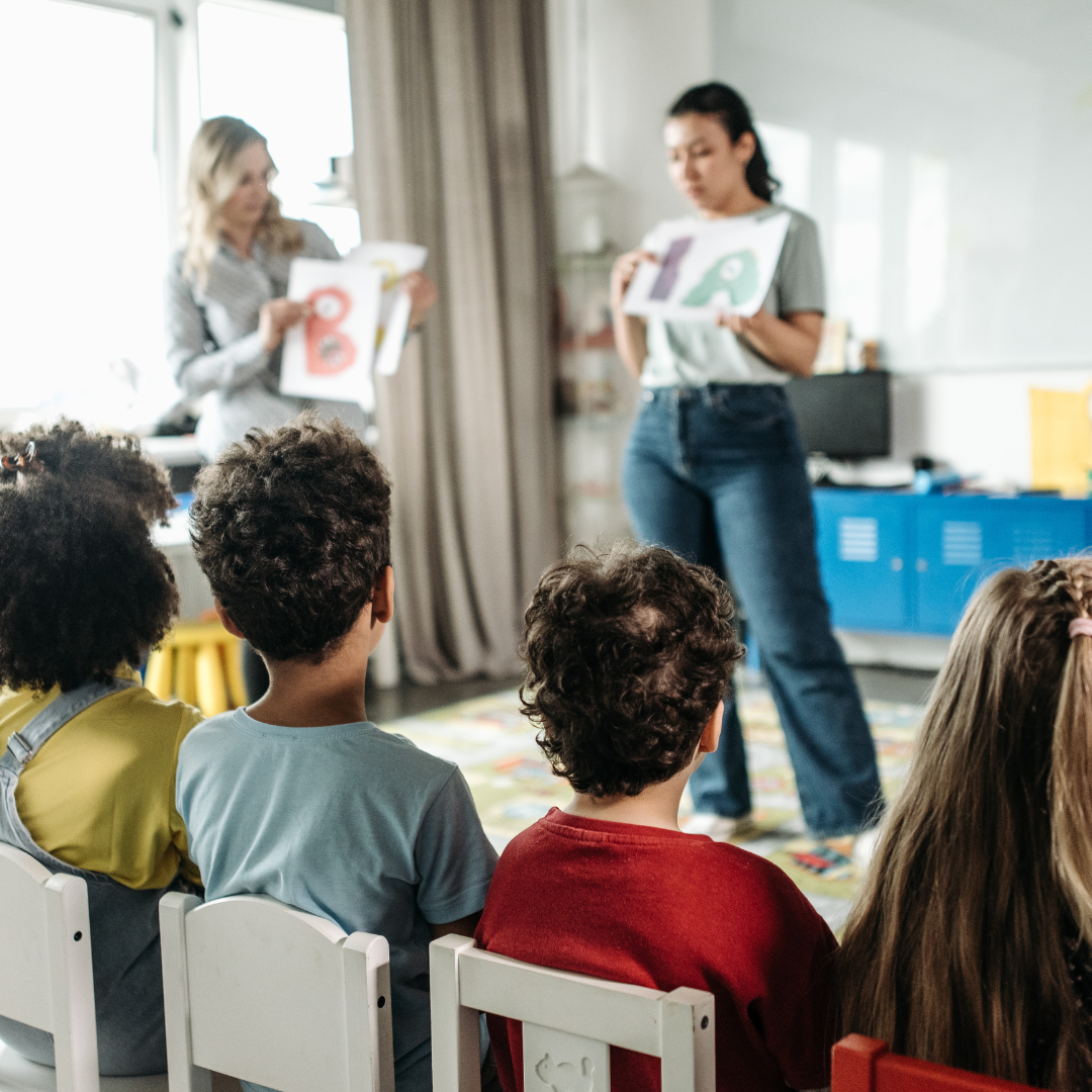 Els serveis d'intervenció socioeducativa continuen treballant amb els infants i adolescents de la conca de barberà