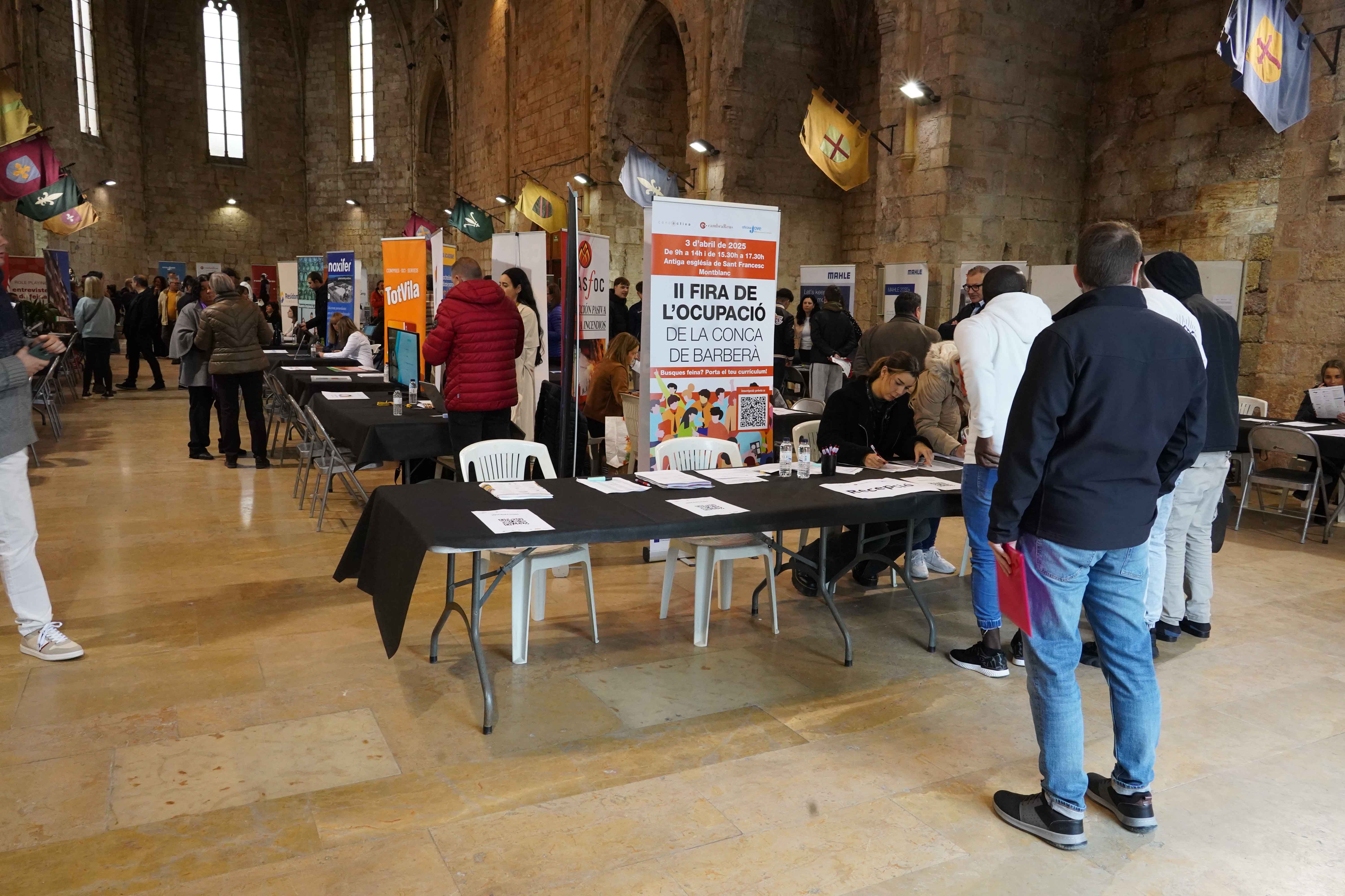 Èxit de la ii fira de l’ocupació de la conca de barberà, que enguany dobla el número d’estands