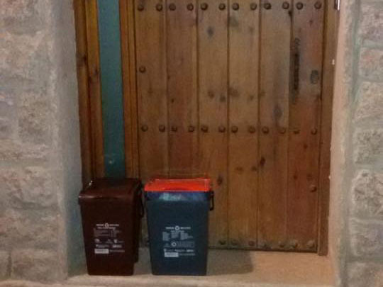 Bon començament del servei de recollida de les escombraries porta a porta a montblanc