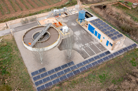El consell comarcal ha reduït el 35% de l’electricitat procedent de la xarxa elèctrica amb la instal·lació de plaques fotovoltaiques a les depuradores de la comarca 