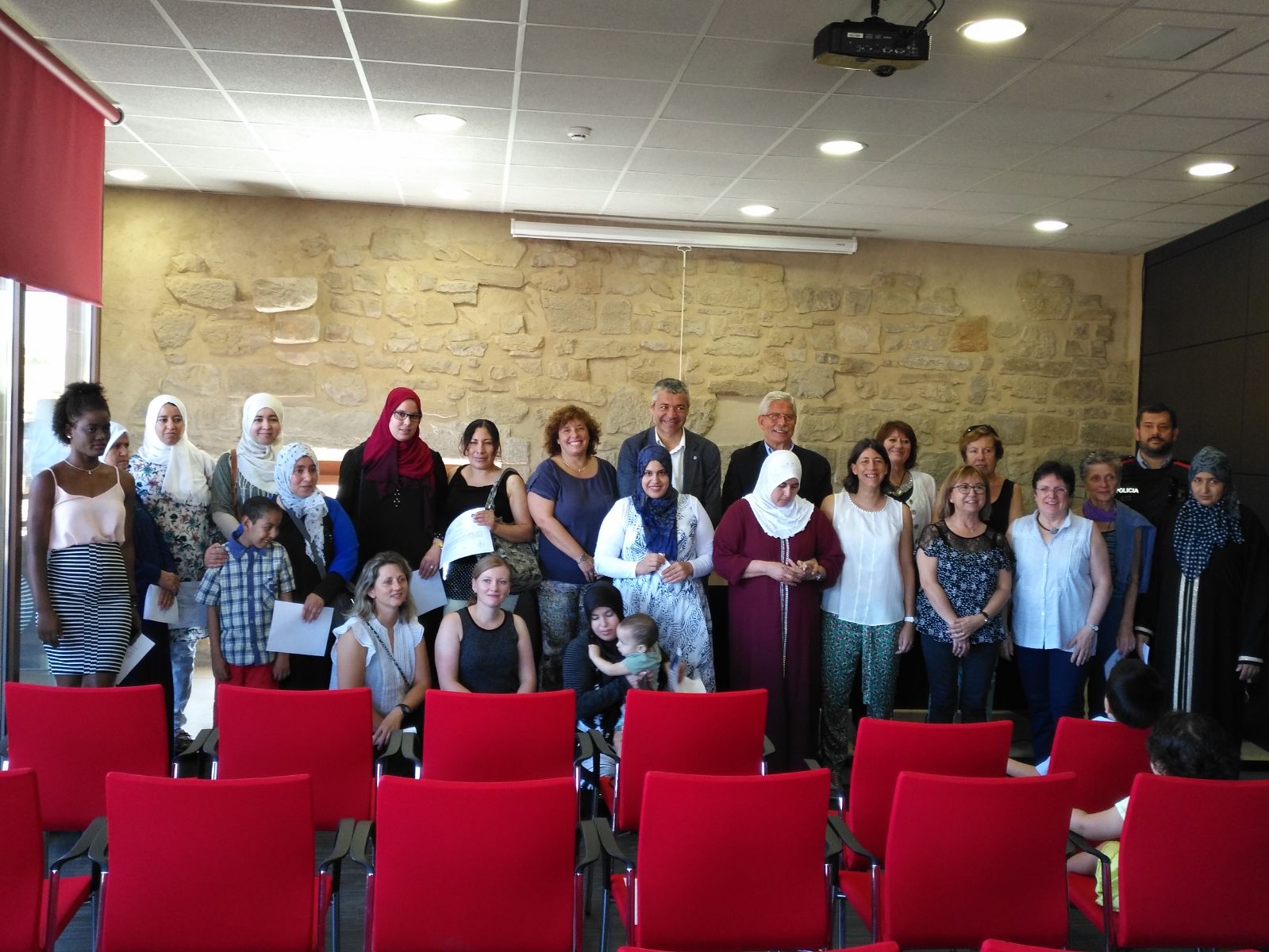 Oriol amorós, secretari general d'igualtat, visita la conca