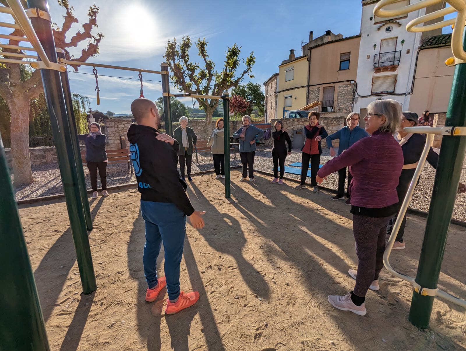 Gran participació en el projecte "donem vida al parc, fem salut!" a montblanc i barberà de la conca