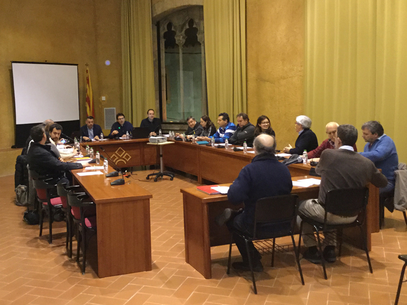 El consell comarcal s’adhereix a la central de compres del consell del baix camp