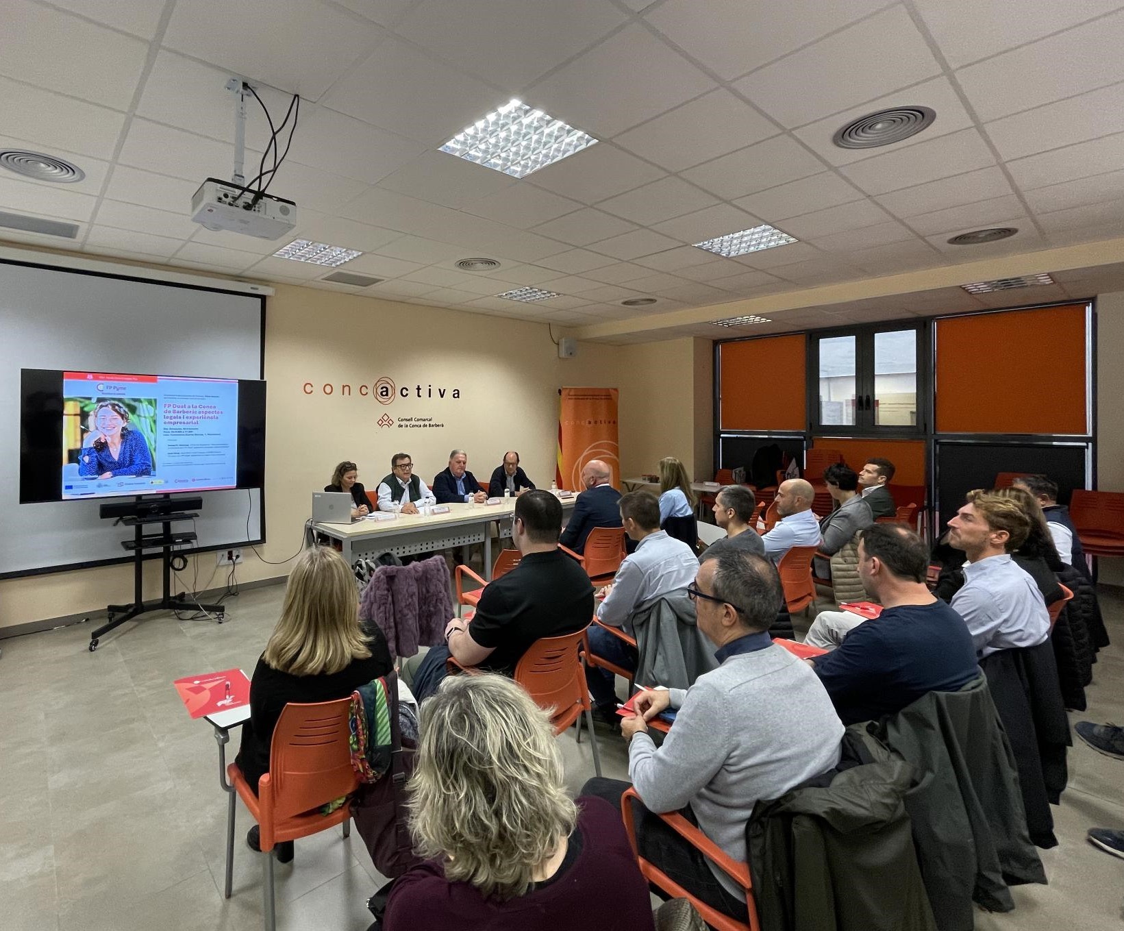 Èxit de la jornada "fp dual a la conca de barberà: aspectes legals i experiència empresarial"