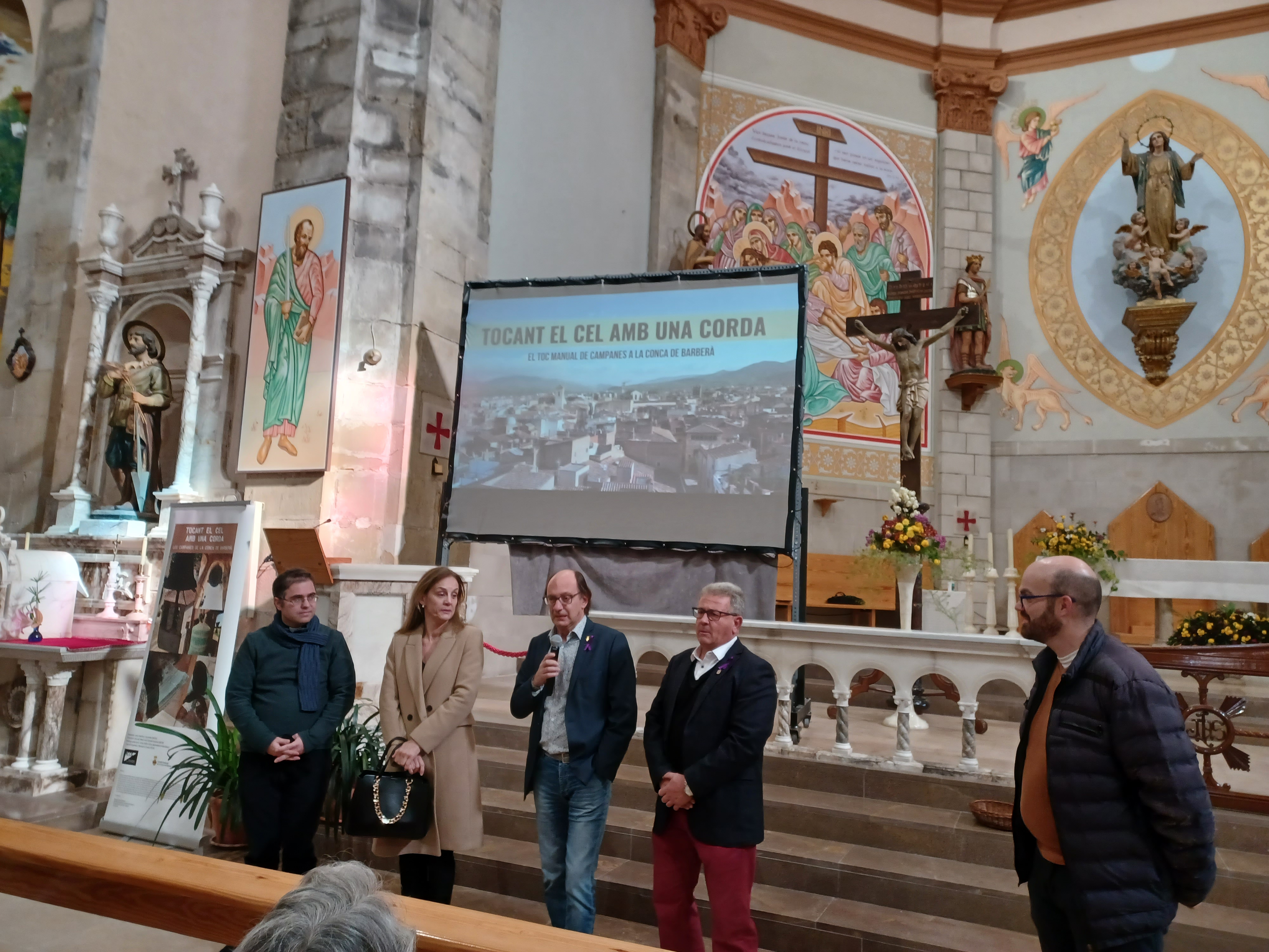 Sarral inaugura l'exposició dedicada al món de les campanes