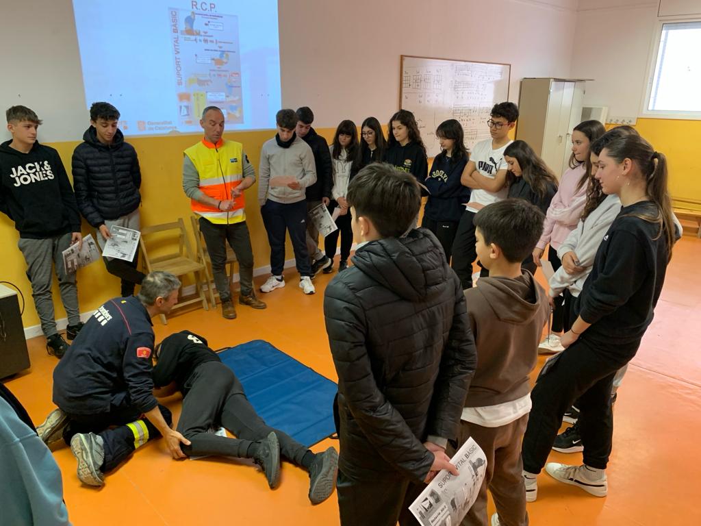 Més de 200 alumnes de 3r d’eso reben formació sobre prevenció i primers auxilis