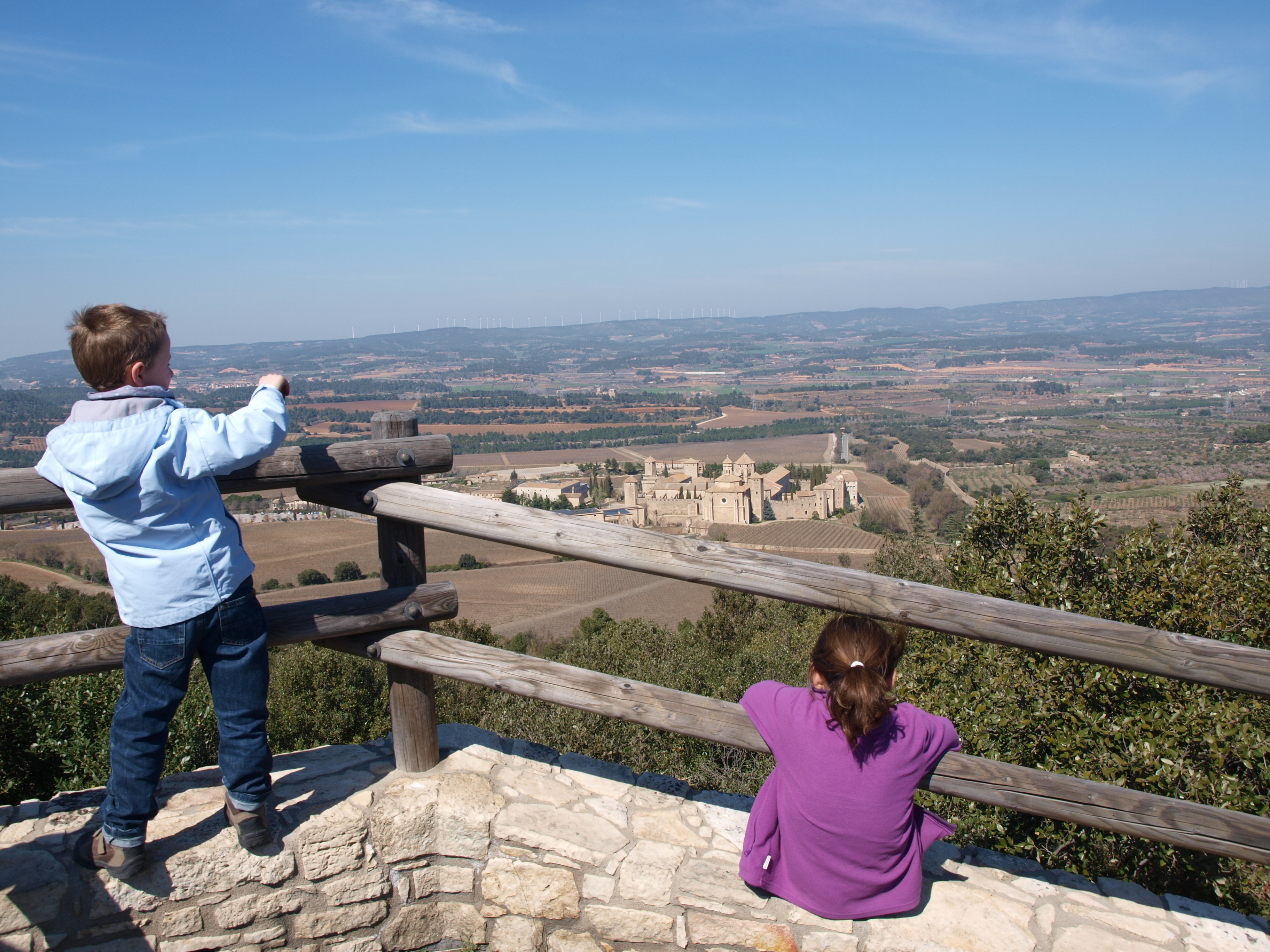 Activem noves rutes per fer en família a la ruta del cister trail gr®175 