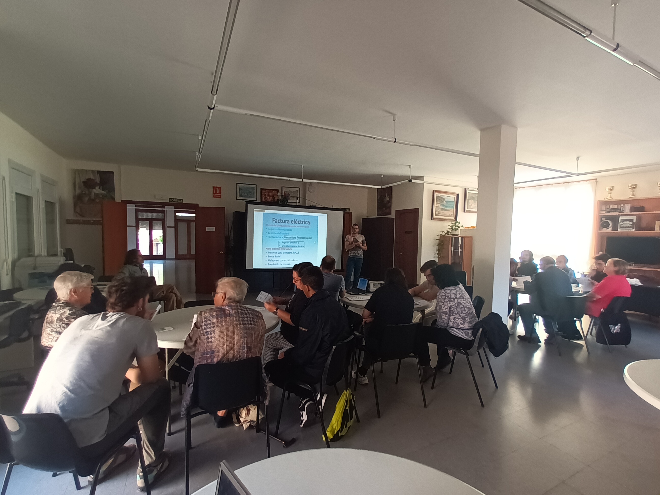 Finalitzat amb èxit el cicle d’activitats intergeneracionals sobre l’assessorament energètic a la conca de barberà