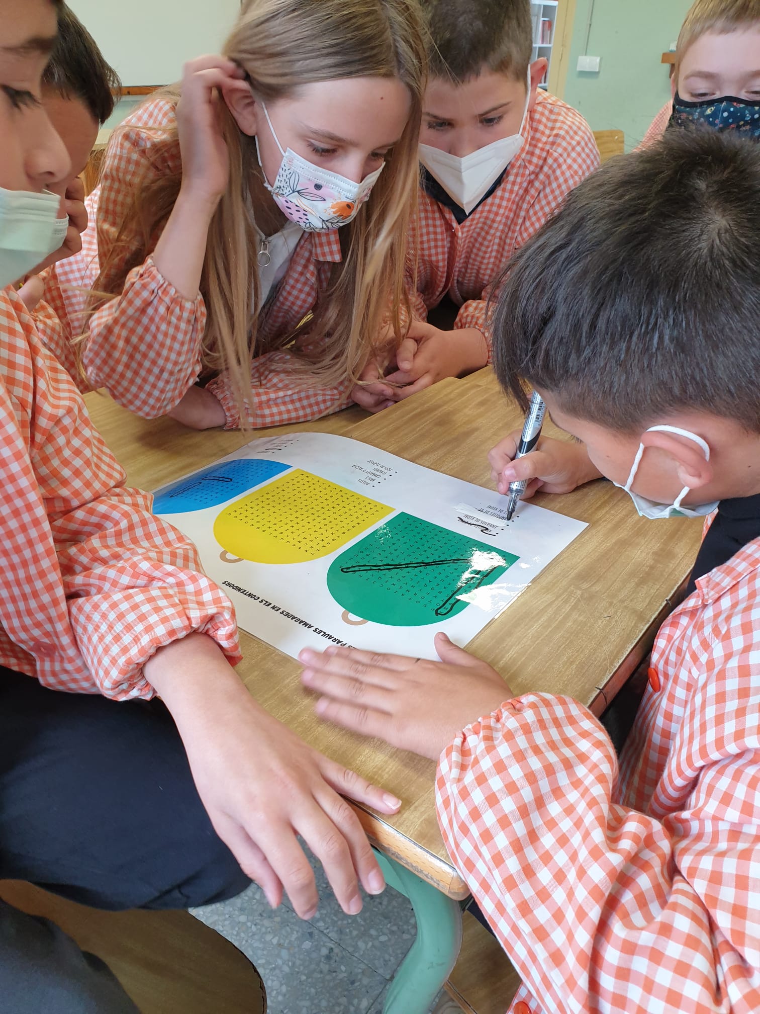 L’àrea de medi ambient visita l’escola mare de déu de la serra