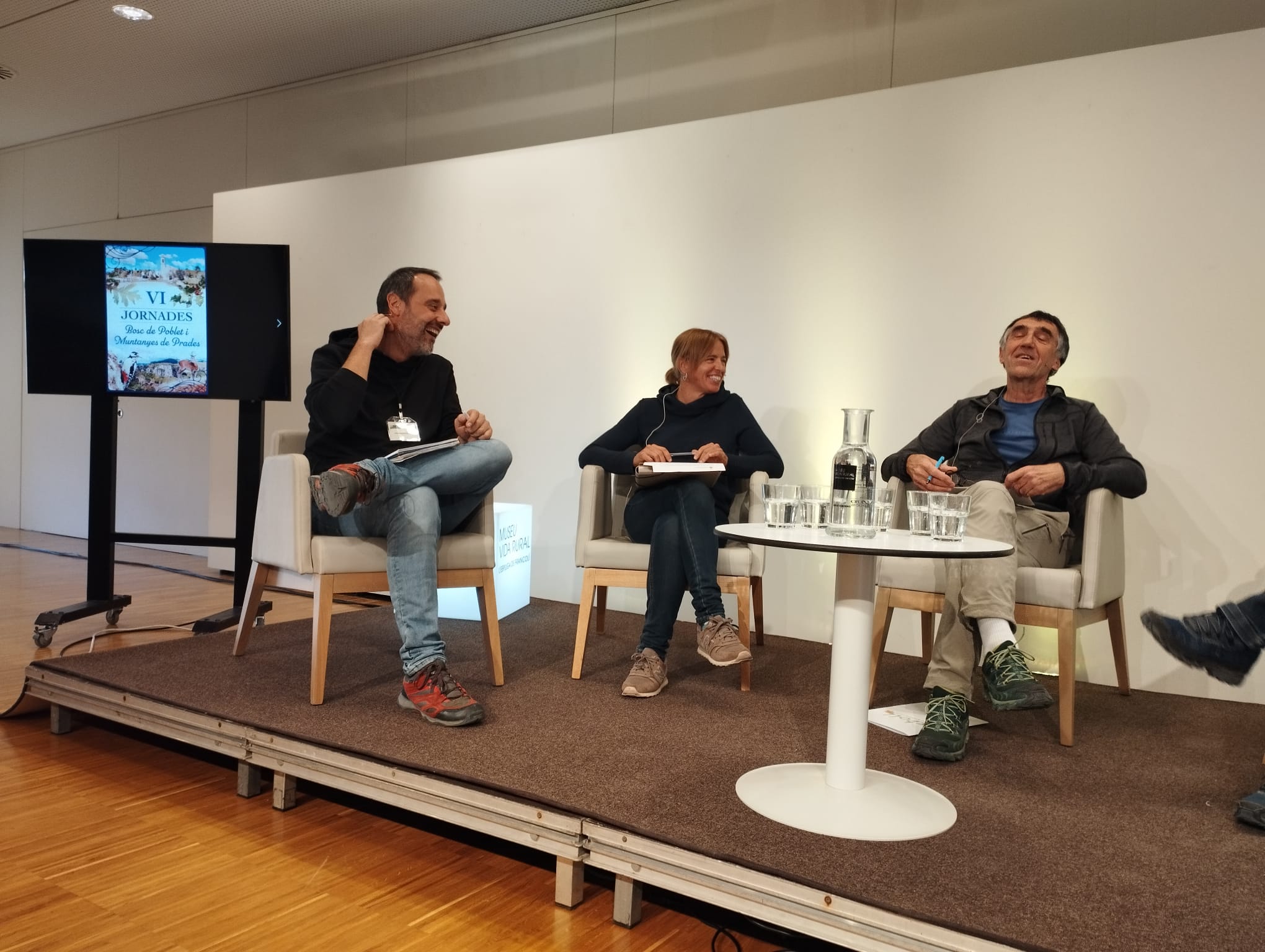 El consell comarcal de la conca de barberà participa en les vi jornades del bosc de poblet i les muntanyes de prades