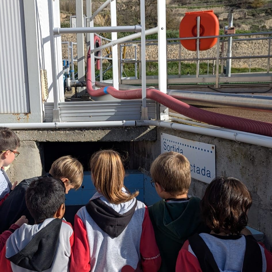 Els alumnes de l’escola vedruna de santa coloma de queralt treballen la gestió de l’aigua amb activitats del servei de medi ambient del consell comarcal