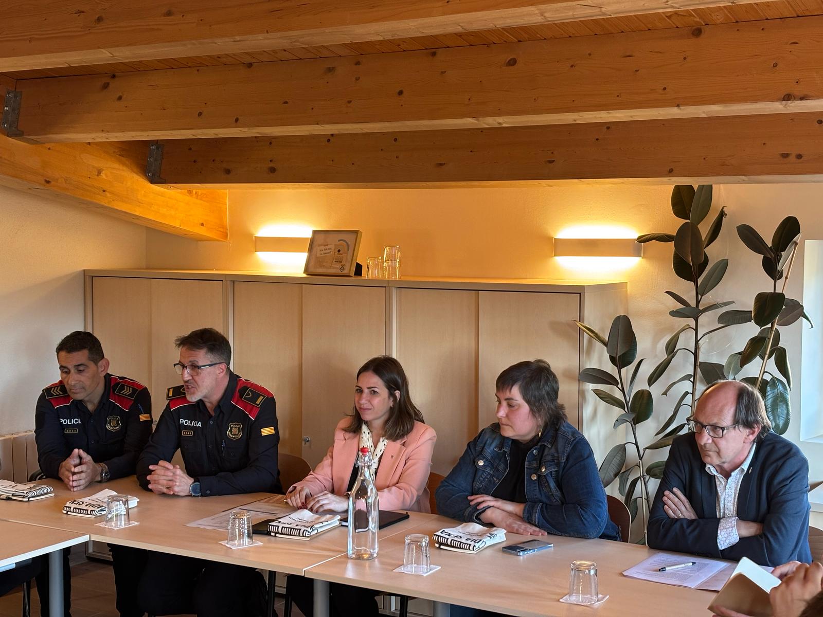 El consell d’alcaldesses i alcaldes de la conca de barberà se celebra al municipi de senan