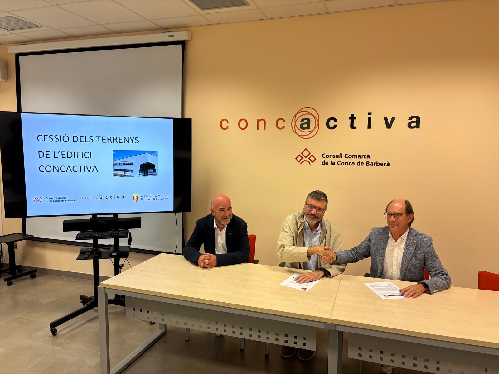 El consell comarcal i l’ajuntament de montblanc formalitzen la cessió definitiva dels terrenys de concactiva